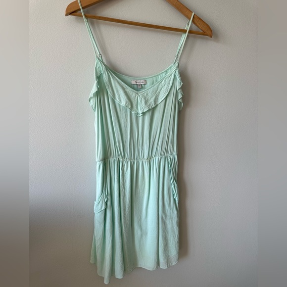 Aritiza - Talula mint summer dress size XS - Picture 1 of 4